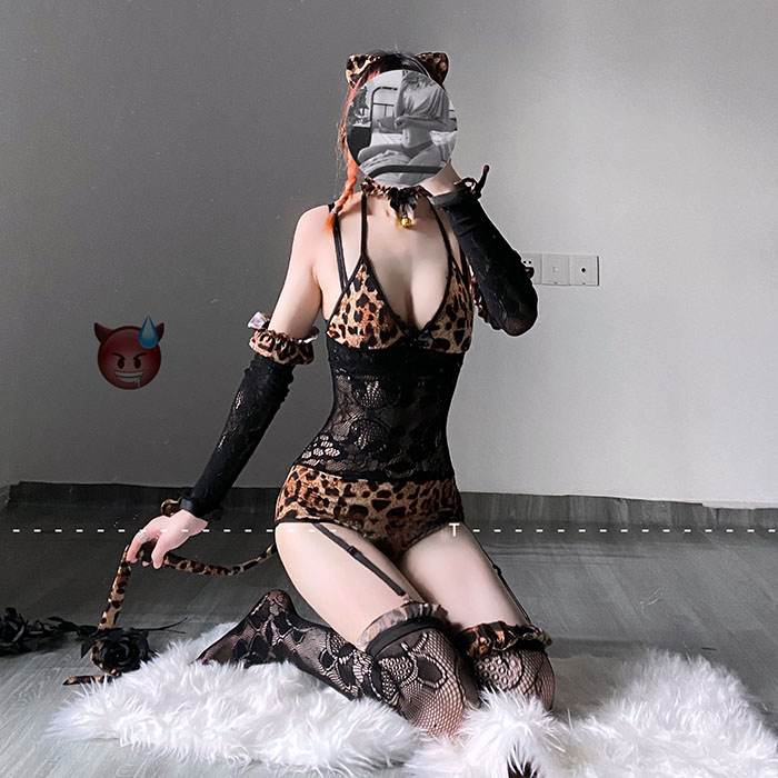 Jum báo kèm găng tay có đuôi đồ ngủ cosplay sexy
