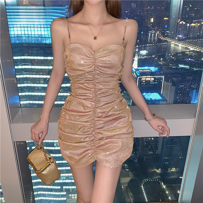 Váy body nhũ kim sa sang trọng