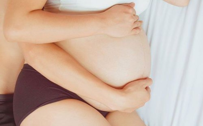 Quan Hệ Khi Có Thai 3 Tháng Đầu Có An Toàn Không? Có Nên Không?