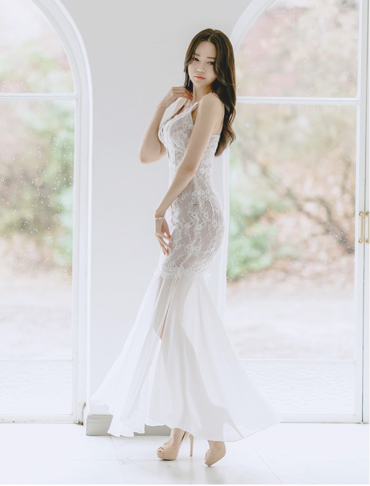 Váy 2 dây dạ hội Hàn Quốc