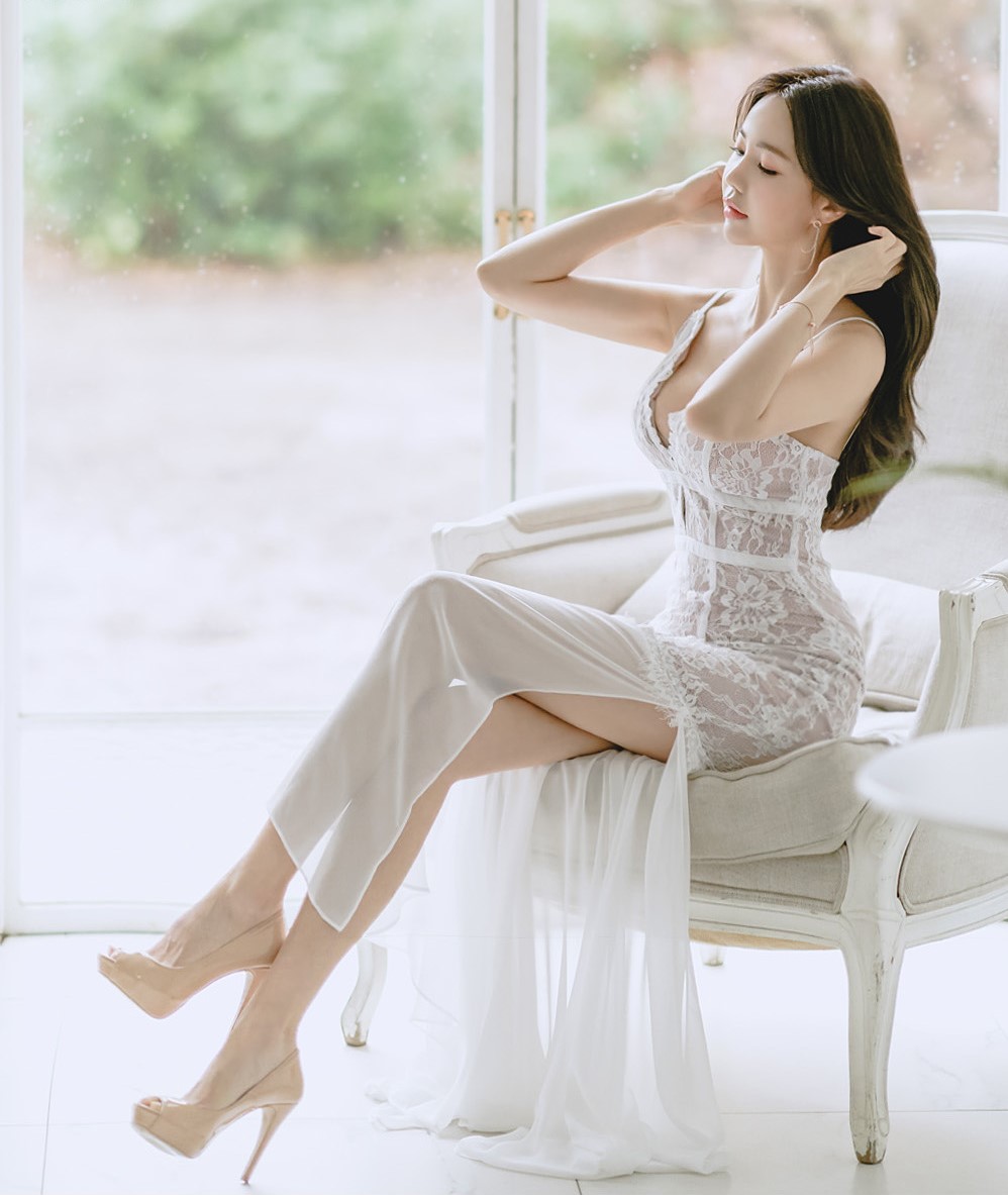 Váy 2 dây dạ hội Hàn Quốc