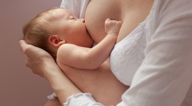Thả Rông Vòng Một: Xu Hướng Tự Nhiên Hay Nguy Cơ Khiến Ngực Chảy Xệ?