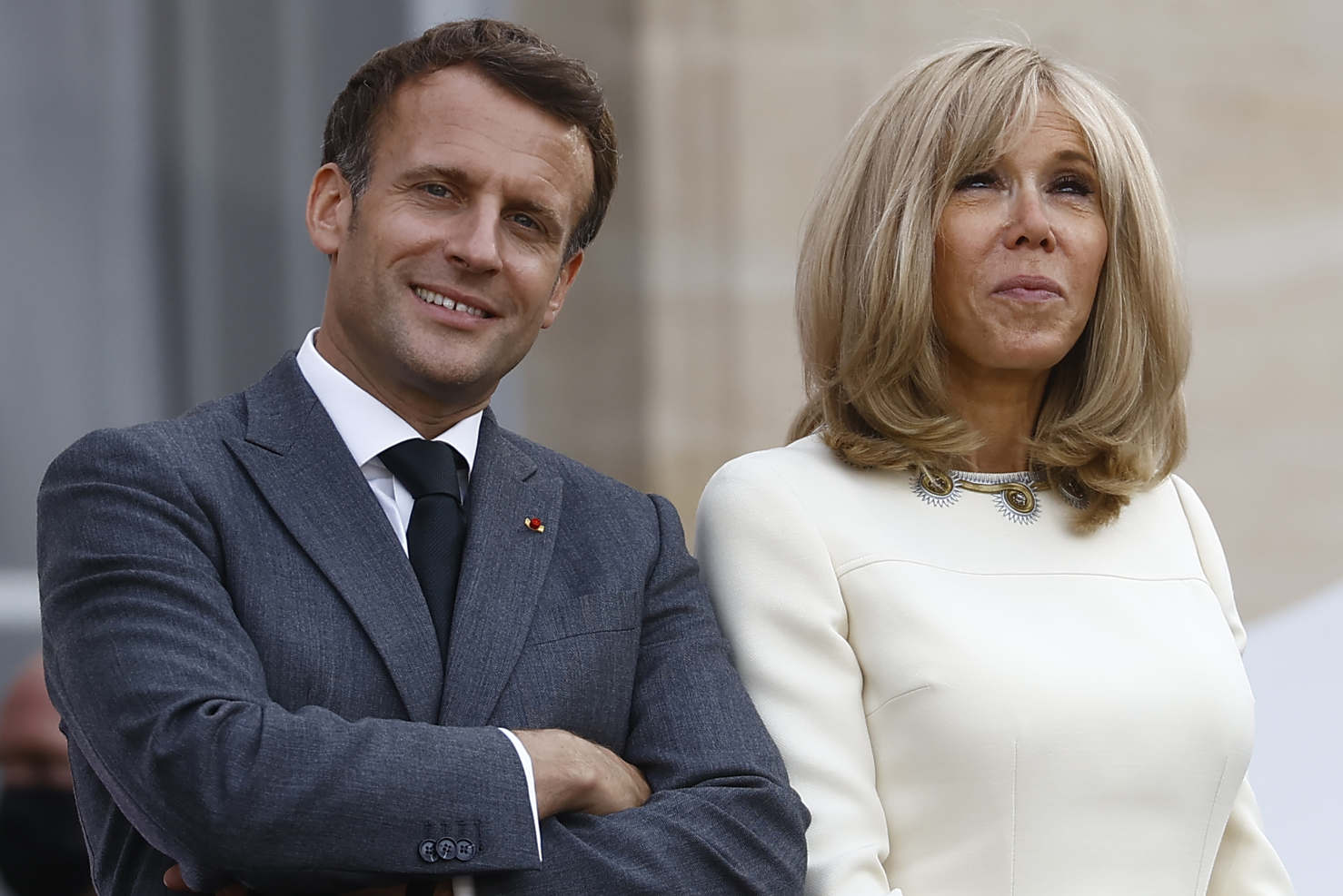 Yêu người phụ nữ lớn tuổi hơn mình: Vì sao lại hấp dẫn đến vậy?