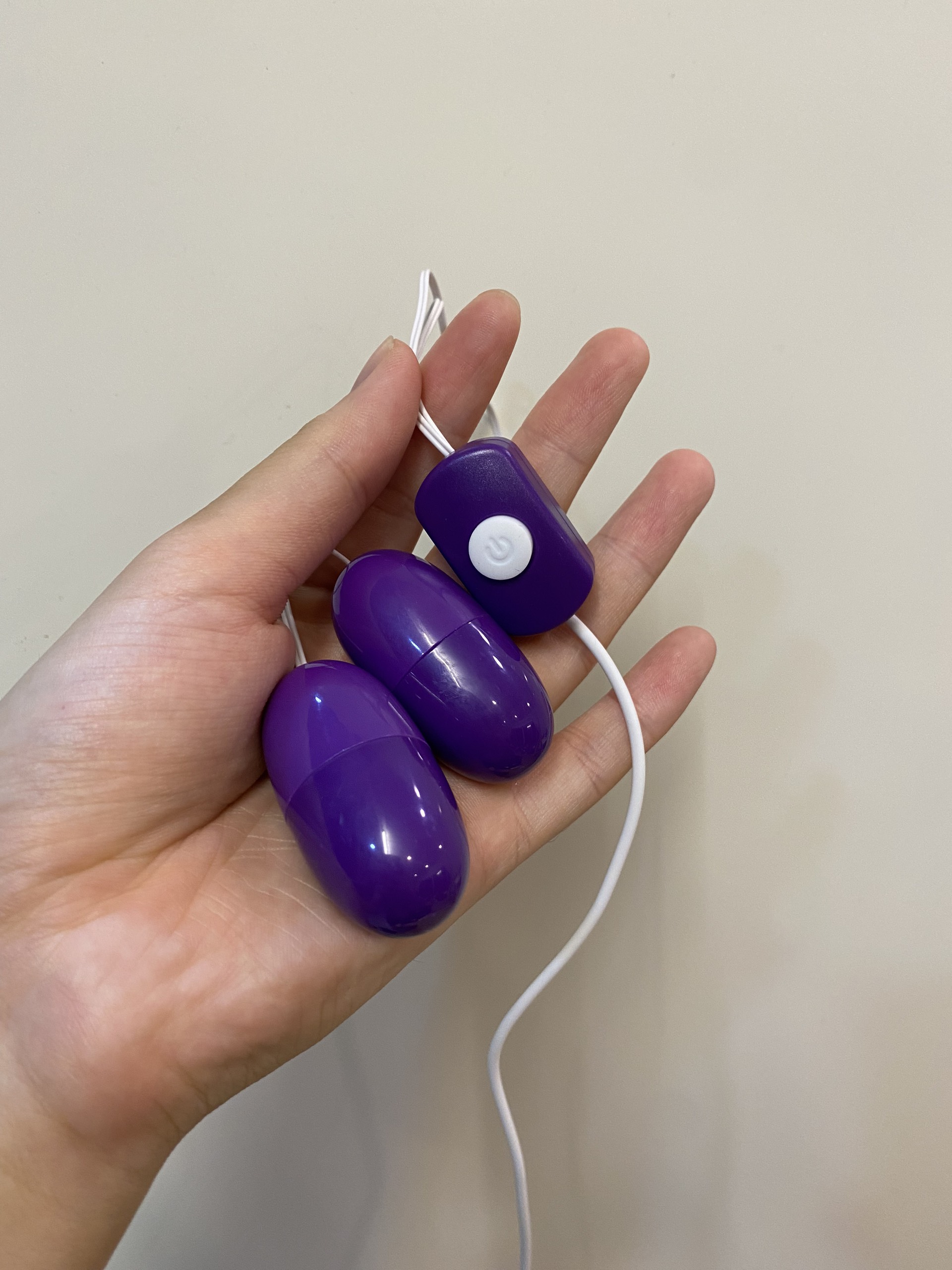 Trứng rung 2 đầu tím cắm USB 16 chế độ Massage