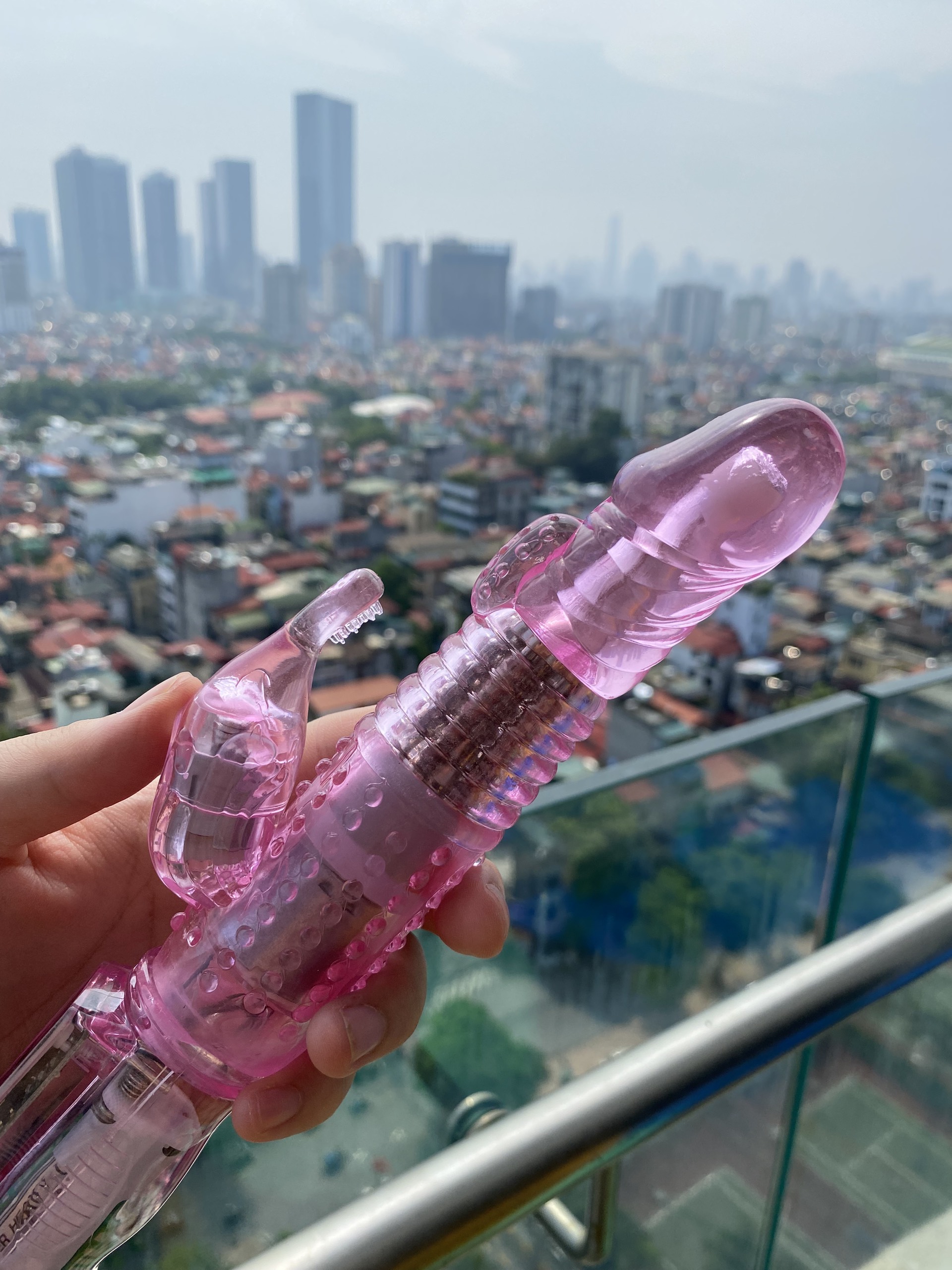 Chày rung dương vật ngoáy được mát xa âm đạo