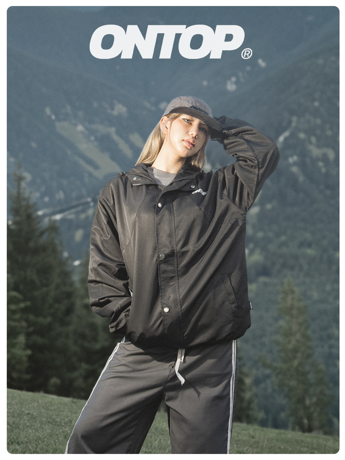 Áo khoác dù local brand có mũ ONTOP