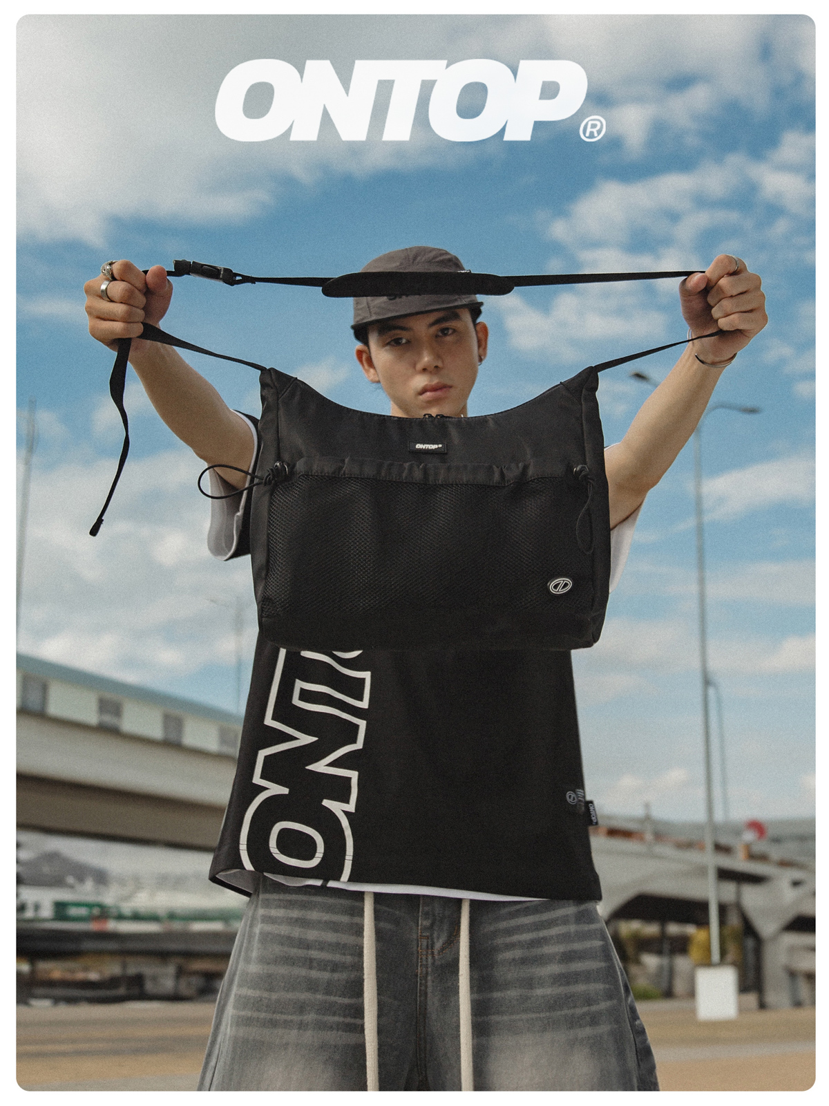 túi đeo chéo chống nước Ontop