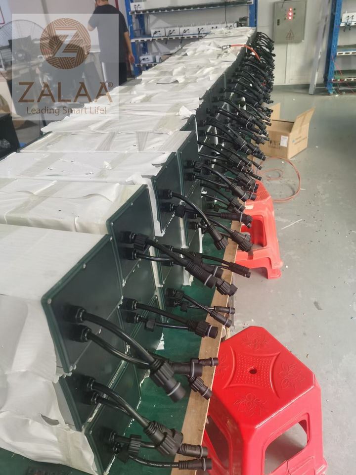 Dự án đèn năng lượng mặt trời Zalaa Solar Lighting tại tại nhà máy điện năng lượng mặt trời Gio Thành - Quảng Trị