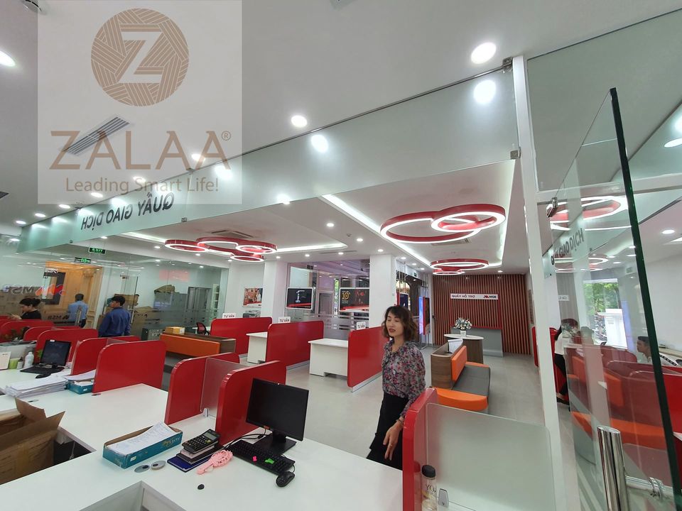 Linh kiện lắp ráp đèn LED chiếu sáng văn phòng thế hệ mới Zalaa Office Lighting