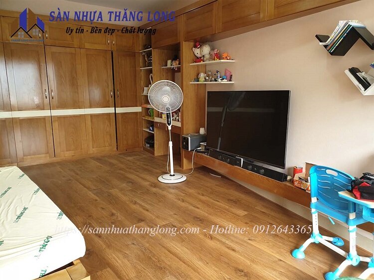 Có nên dùng Sàn nhựa giả gỗ cho phòng ngủ không