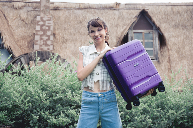 Vali du lịch gây sốt