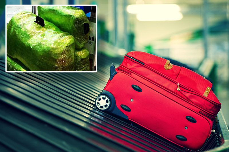 Quấn nilon quanh vali