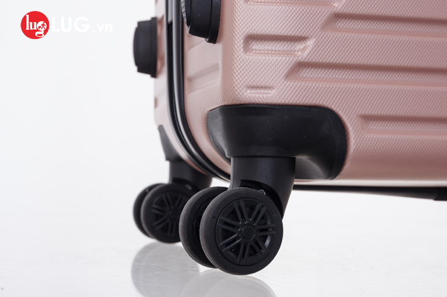 Mua vali kéo du lịch tháng 9