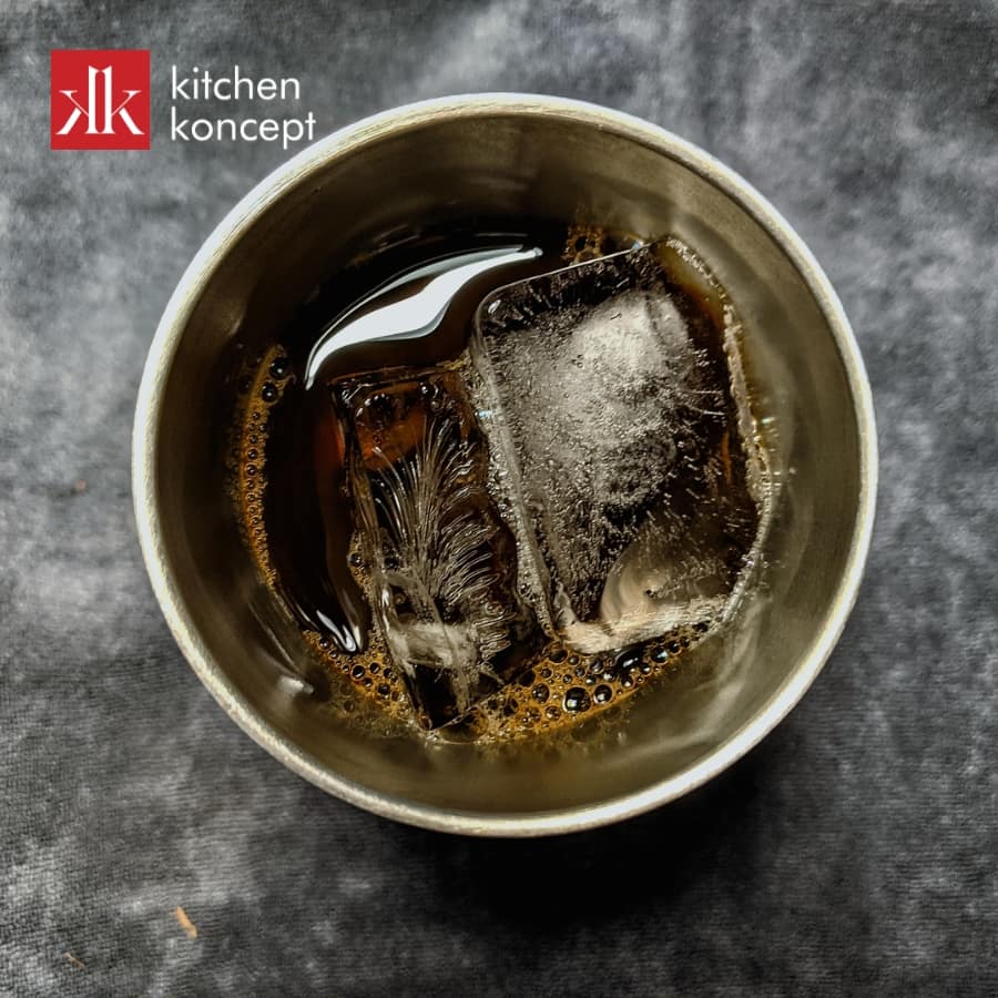 Bình giữ nhiệt không đựng đồ uống có gas