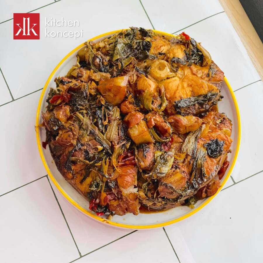 Cá trắm kho dưa