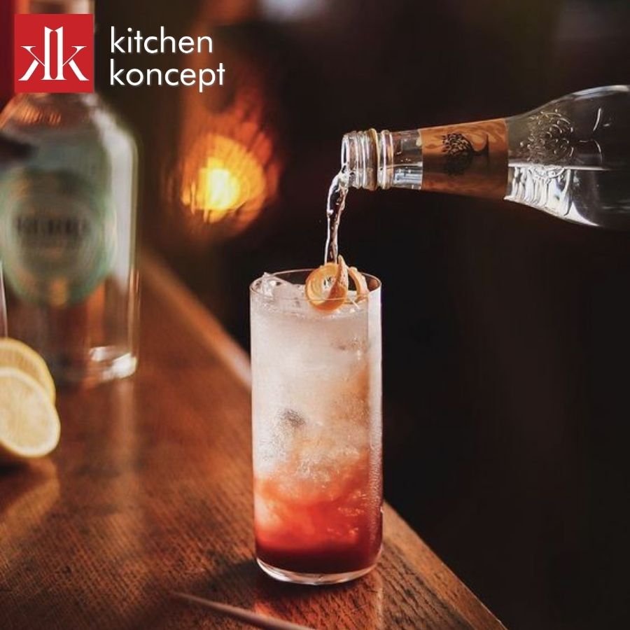 Ly Highball có thành cao và mỏng