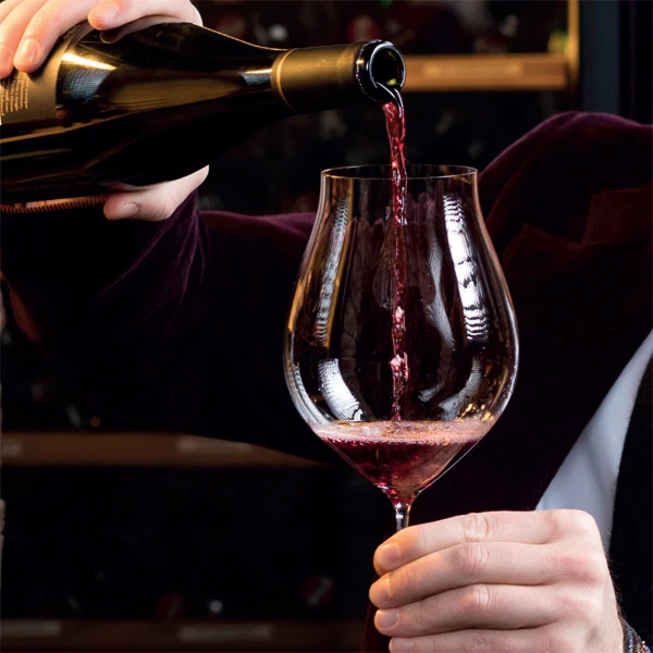 Cách chọn ly pha lê cho rượu vang Ly pha lê uống rượu đỏ