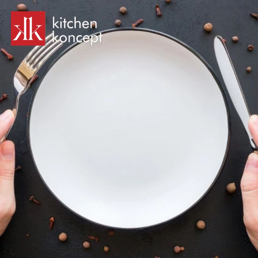 Cách đặt dao muỗng nĩa khi ngừng ăn của người phương Tây