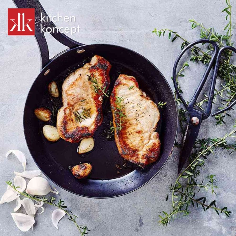 Tìm hiểu chảo thép carbon có tốt không