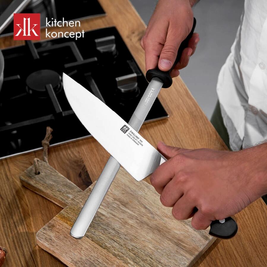 Dao có độ cứng hoàn hảo, đàn hồi tốt