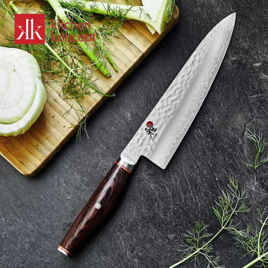 Dao Gyuto đa năng trong chế biến