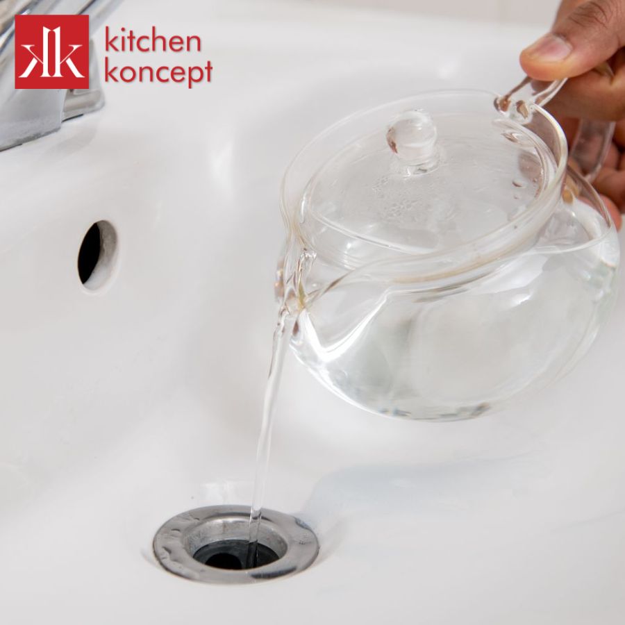 Giấm là một phần không thể thiếu giúp thông bồn rửa chén bị tắc nước