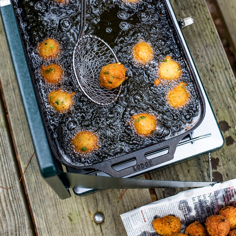 Thiết kế quai cầm dễ dang trong việc di chuyển