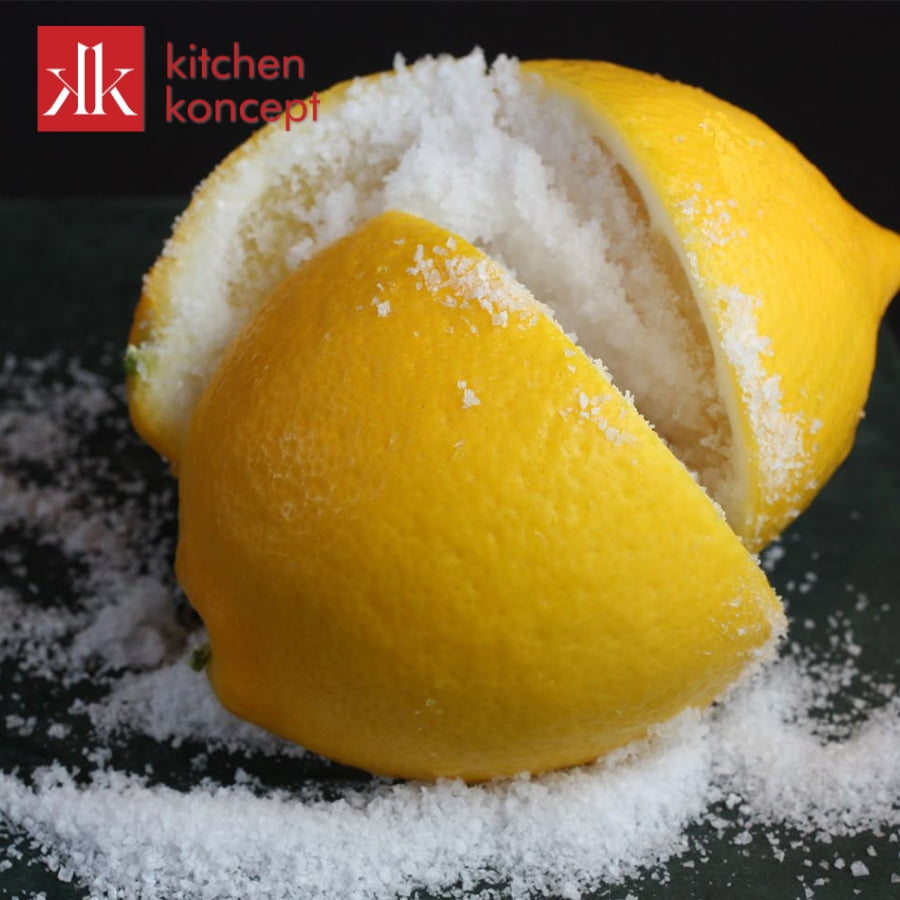 Khử bình giữ nhiệt bị hôi bằng chanh tươi