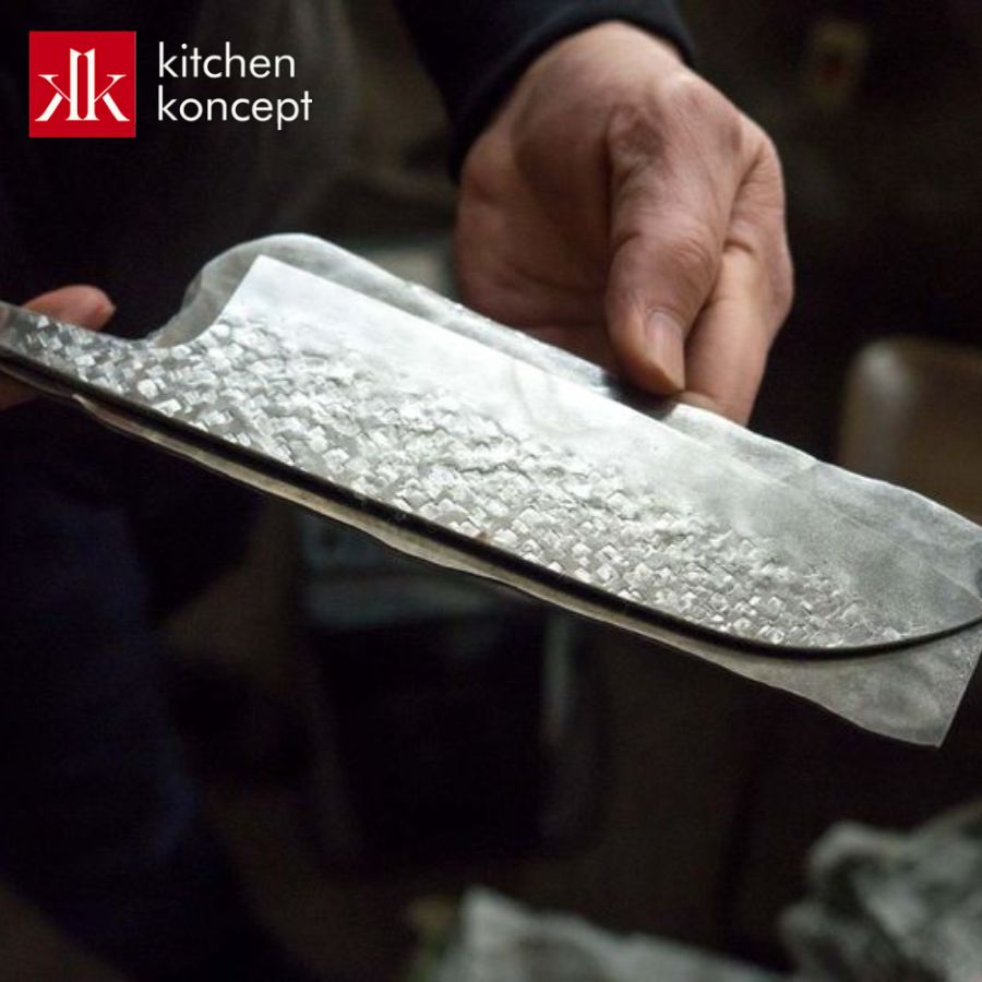 cách rèn dao của người Nhật