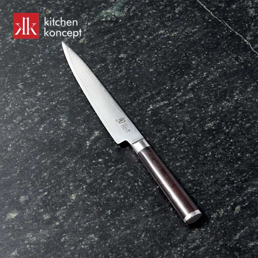 Rửa sạch dao bằng tay