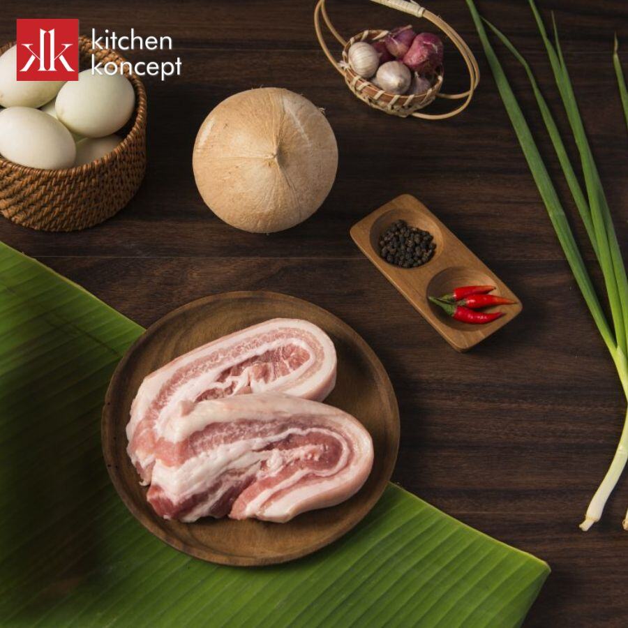 Nguyên liệu chuẩn bị cho món thịt kho tàu