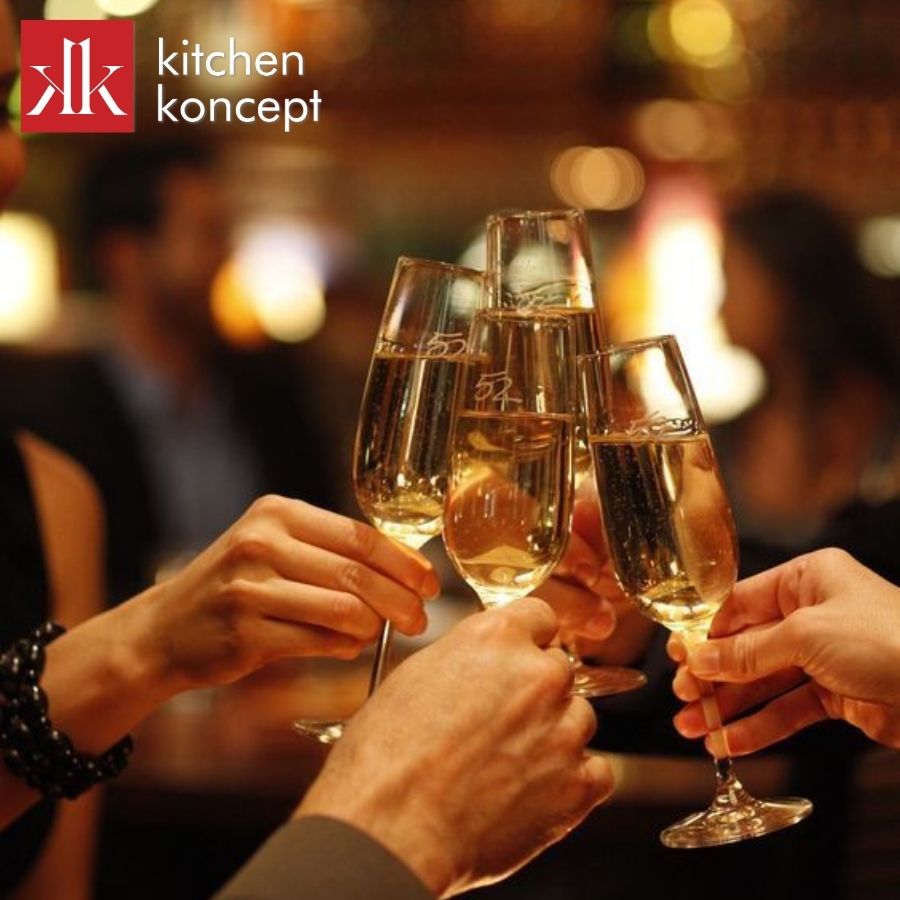 Những tác dụng khi biết uống rượu vang lúc nào tốt