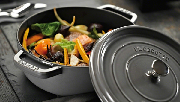 Staub - Nồi gang tròn màu xám Nồi gang tròn màu xám