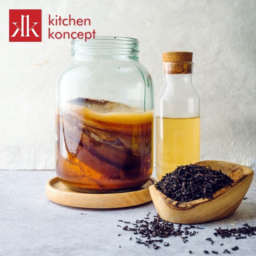 Sử dụng trà đen hoặc trà xanh làm kombucha