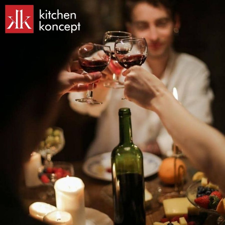 Uống rượu vang giúp chống lão hoá và làm đẹp da