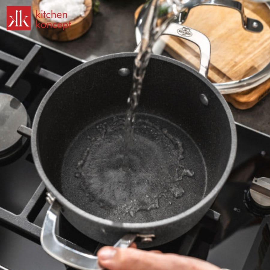 Đun nước nồi nhôm