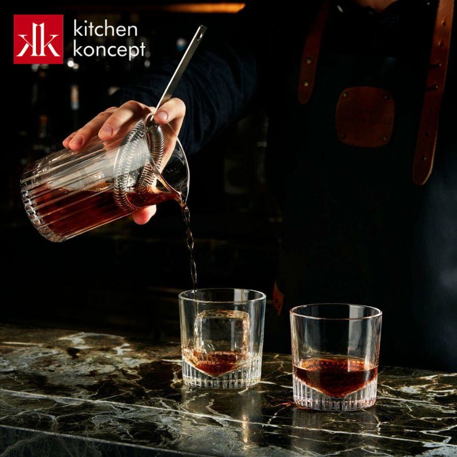 Whisky thường dùng để chỉ loại rượu được sản xuất tại Scotland