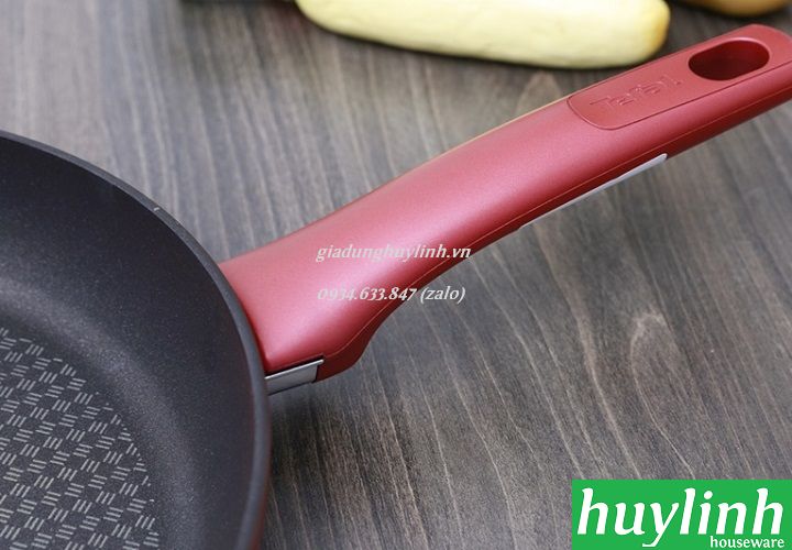 Chảo chiên chống dính đáy từ Tefal Character C6820672 - 28cm 3