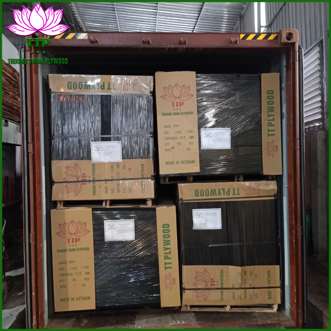 Công đoạn đóng hàng