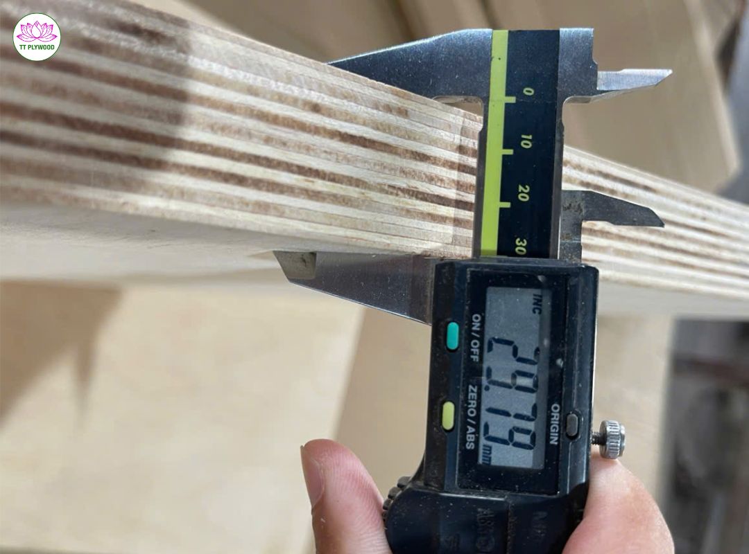 Birch Plywood checking thickness