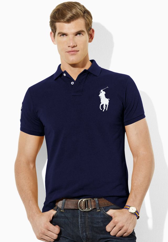 Áo Polo một màu mix cùng quần jeans