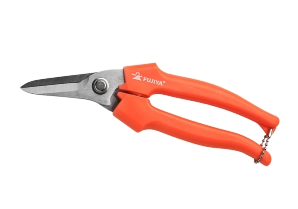 Kéo cắt thương hiệu Fujiya