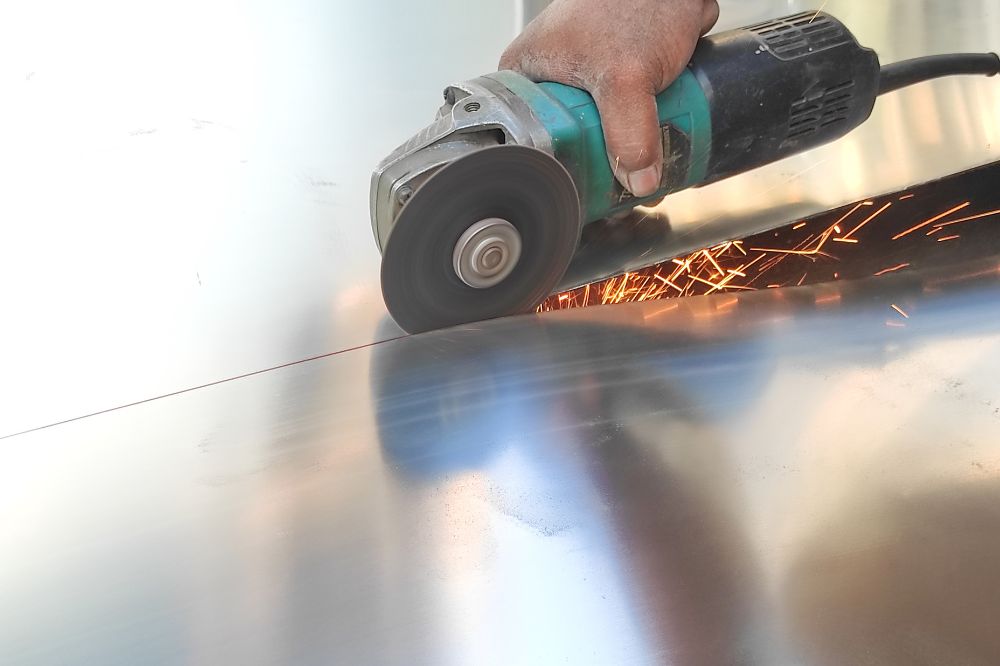 Chọn máy mài có trọng lượng nhẹ