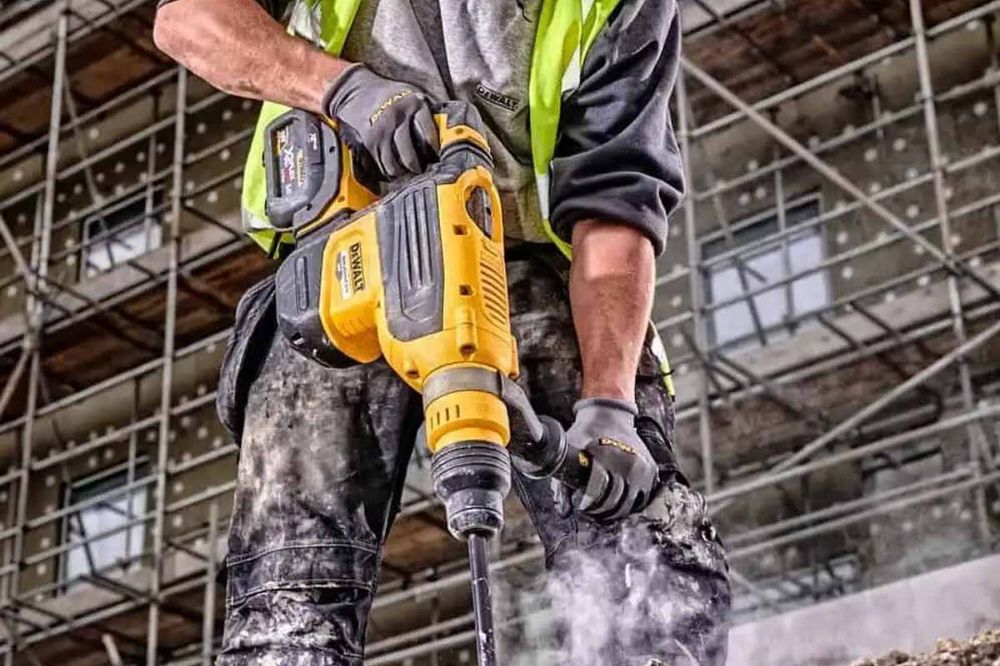 Cách sửa máy khoan đục bê tông không chạy