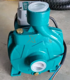 Máy bơm nước 370W TOTAL TWP23706