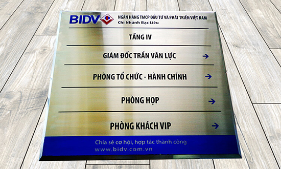 Biển phòng ban inox hà nội