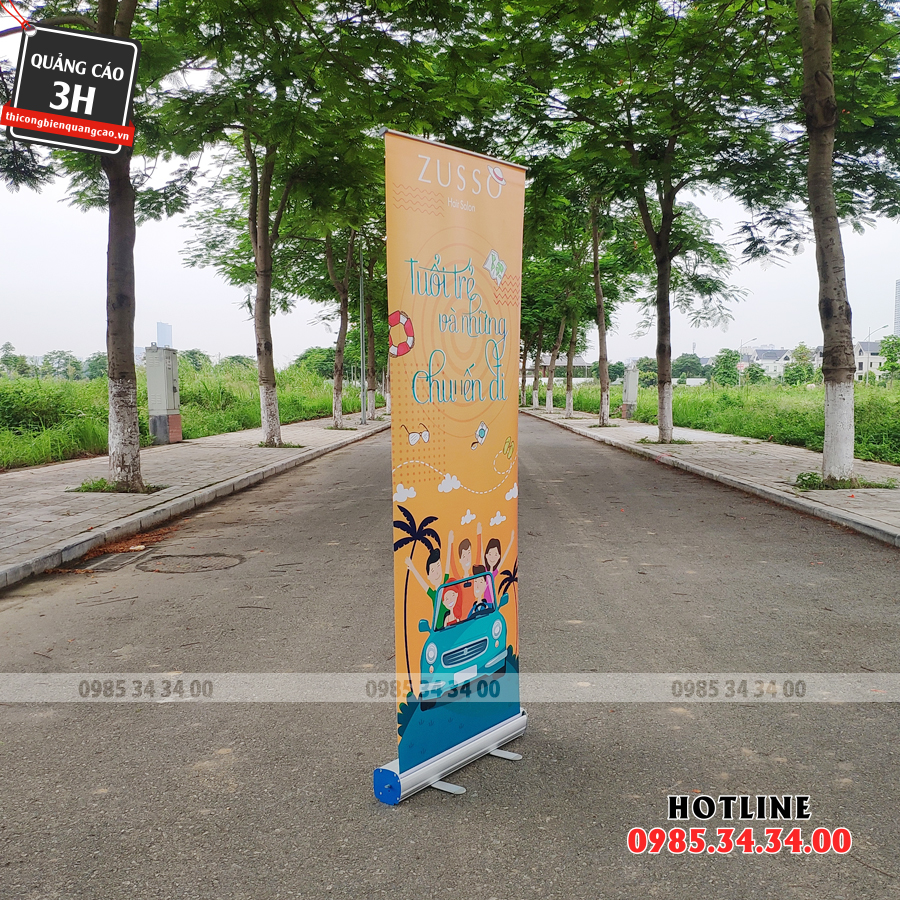 standee cuốn nhôm cao cấp