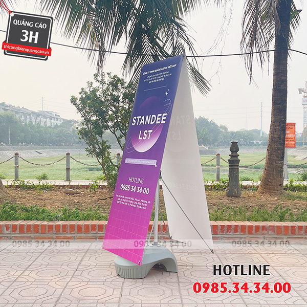 standee đế nước