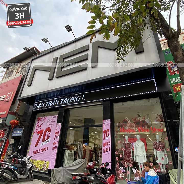 Thi công biển quảng cáo