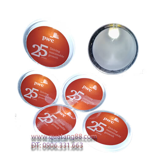 huy hiệu cài áo led trắng